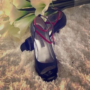 CASADEI BLACK HEELS WITH RED STRAPS